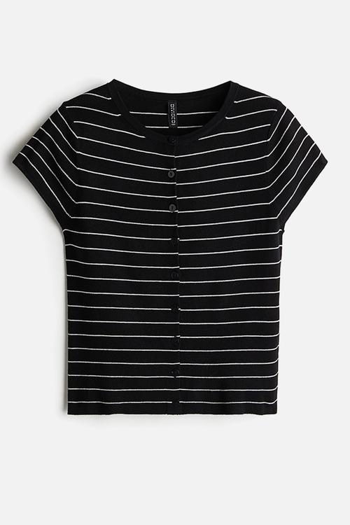Short-sleeved fine-knit cardigan - black striped