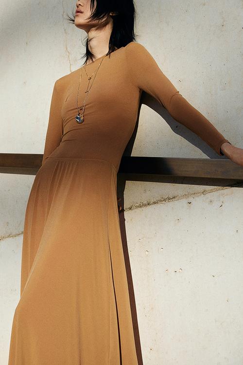 Fitted top - dark beige
