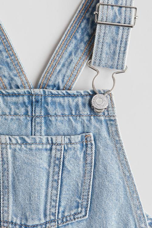 Denim dungaree shorts - light denim blue