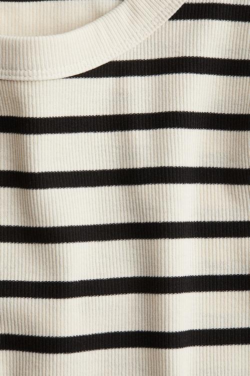 Ribbed t-shirt - cream & black striped