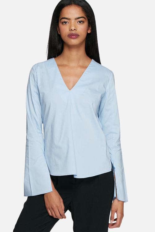 Woven fluted sleeve top