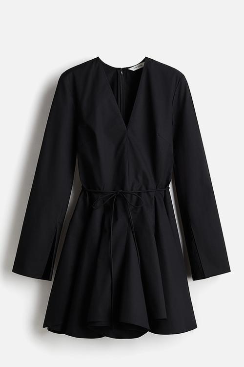 Flared-skirt dress - black