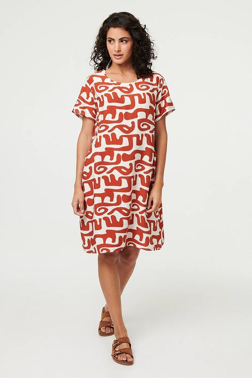 Oversized sack Dress with front pocket detail - Rust