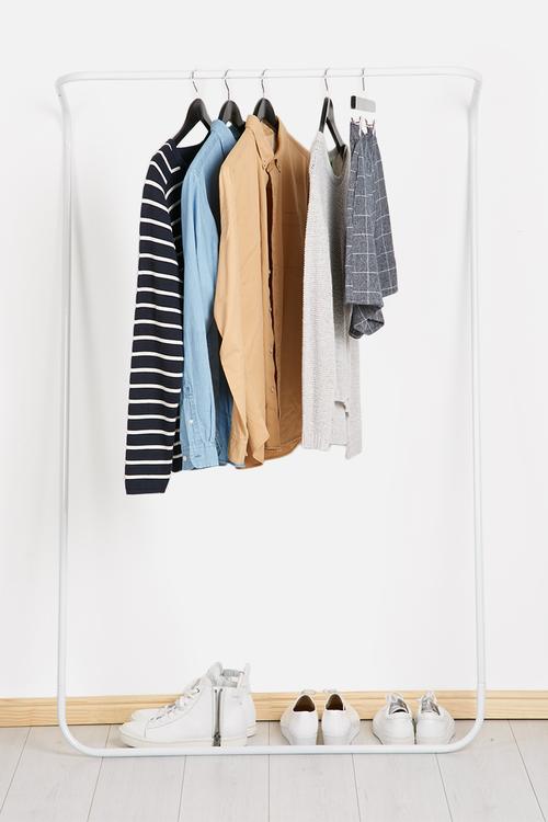 Clothes rail
