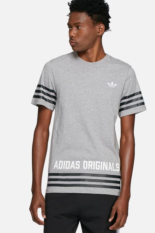 Street group tee