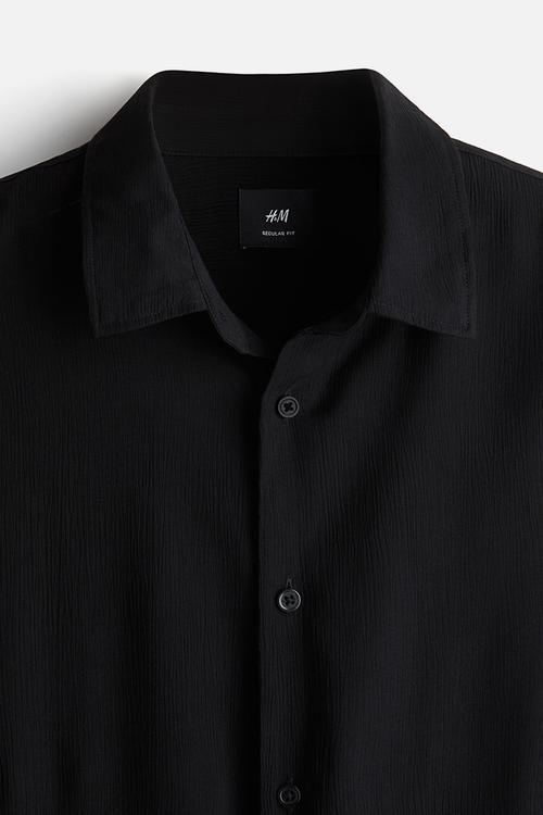 Regular fit crinkled shirt - black