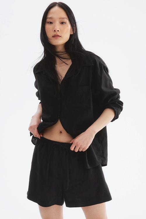 Linen drawstring shorts - black