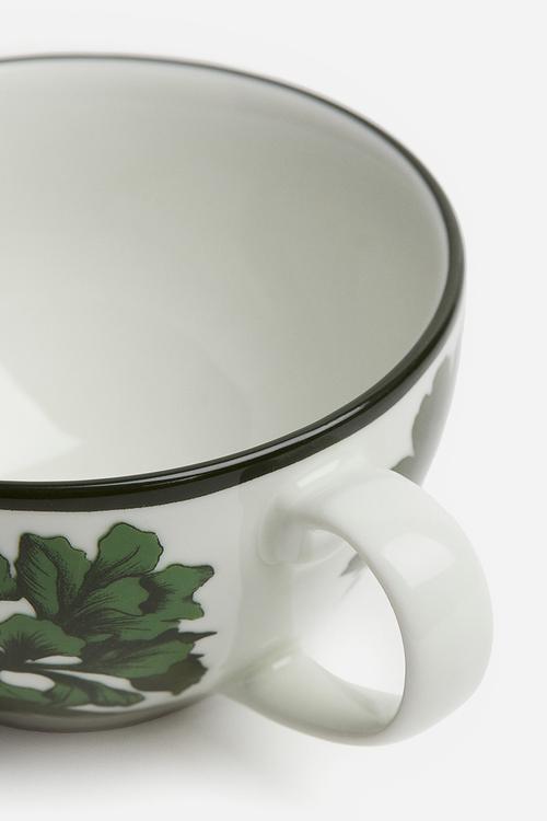 Porcelain cup - white floral