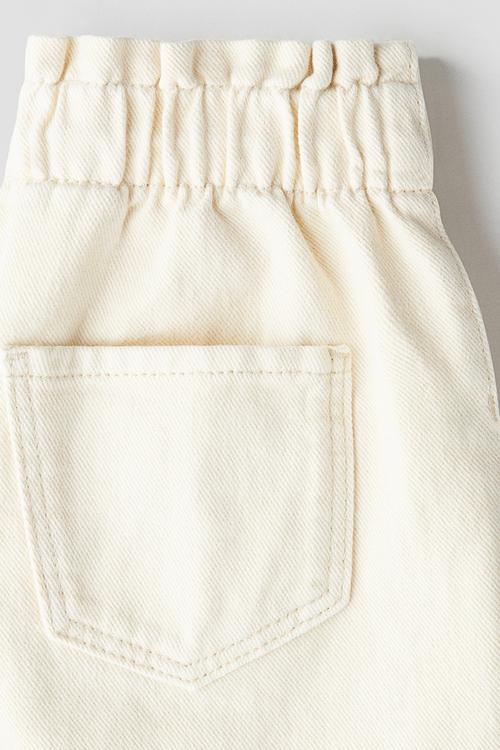 Loose fit denim shorts - beige