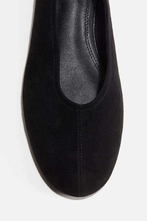 Ballet pumps - black
