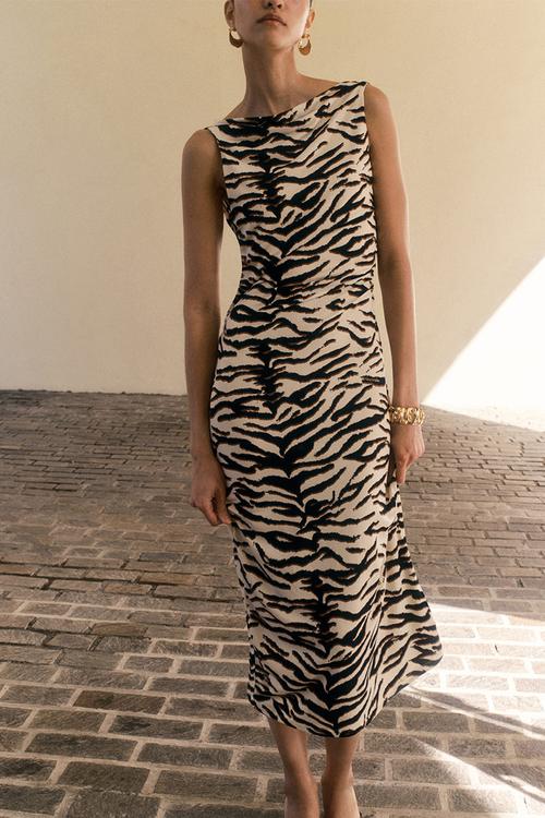 Open-back bodycon dress - cream/zebra print