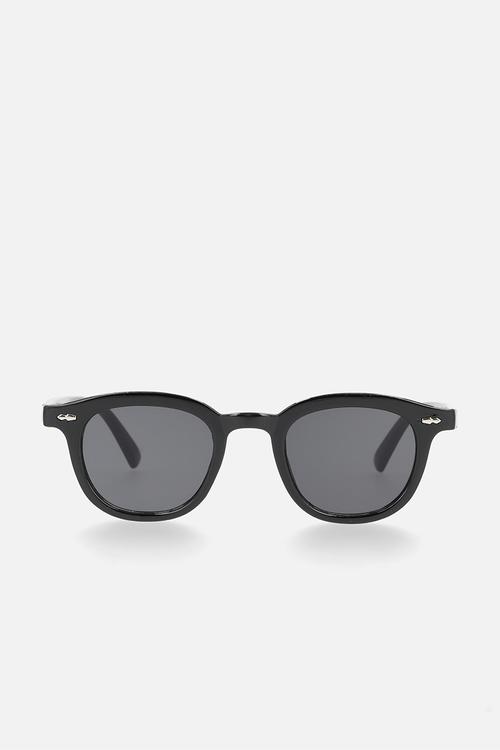 Sunglasses - black