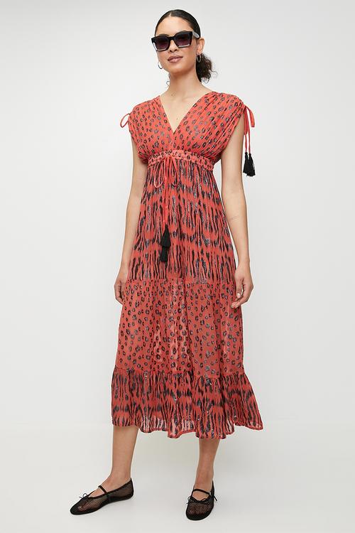 V-neck Maxi a-line Dress with ruched waist - Red