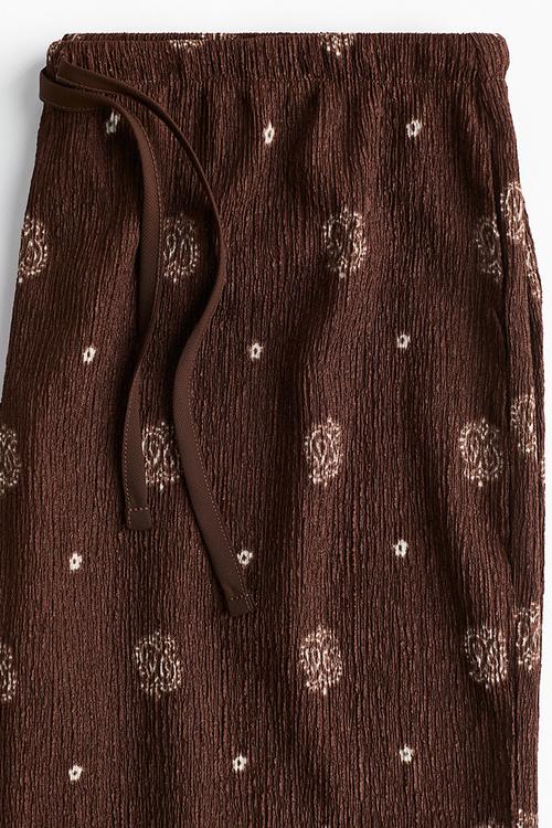 Crinkled drawstring trousers - dark brown patterned 