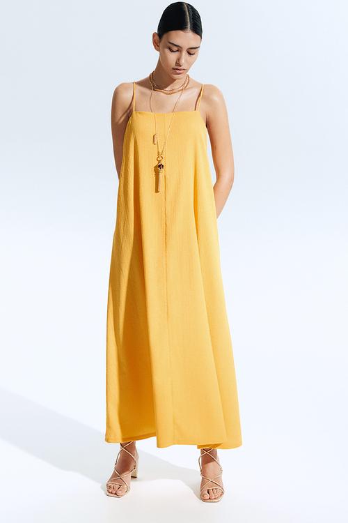 Crinkled strappy dress - yellow