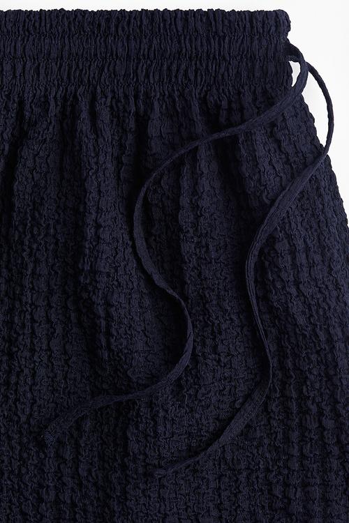 Crinkled drawstring shorts - navy blue