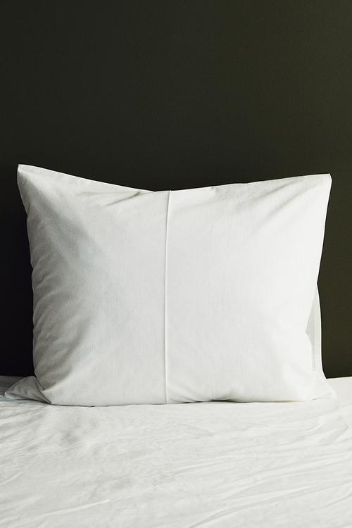 Cotton pillowcase - white