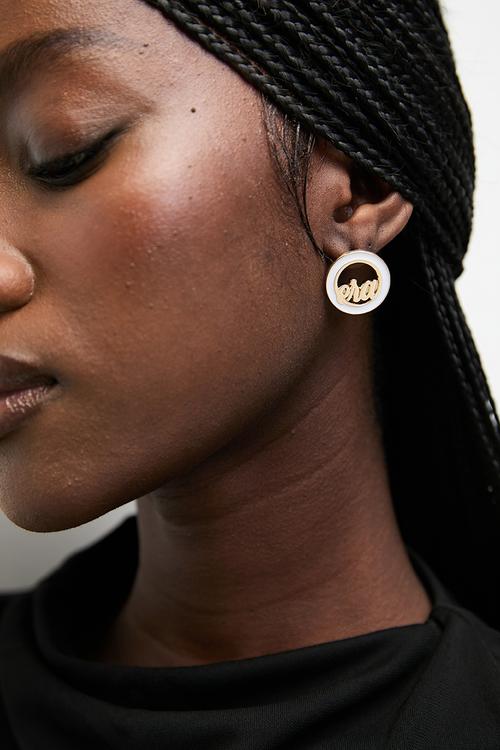 Diva studs - white & gold
