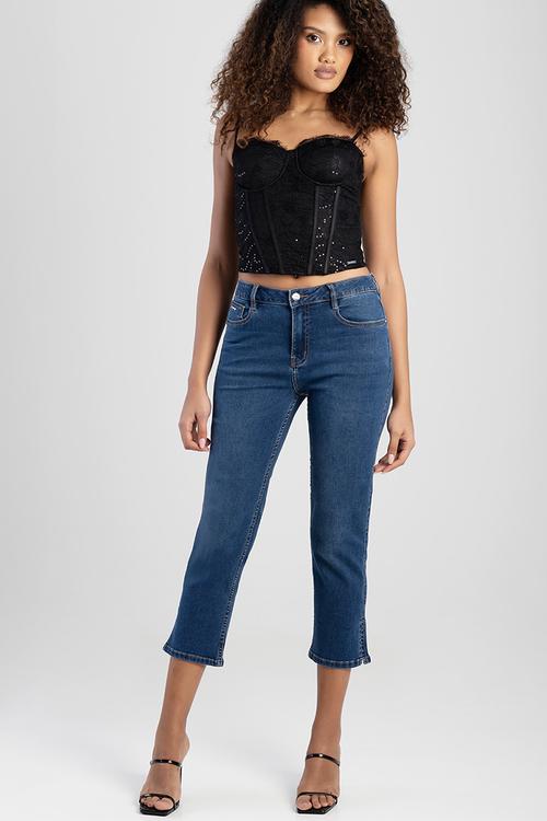 Losse Capri With Back Pocket Embroidery  - Medium Vintage