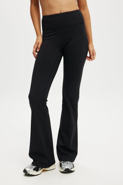 Ultra Soft Studio Flare - Black
