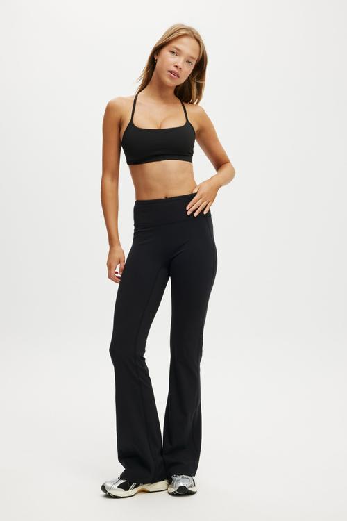 Ultra Soft Studio Flare - Black