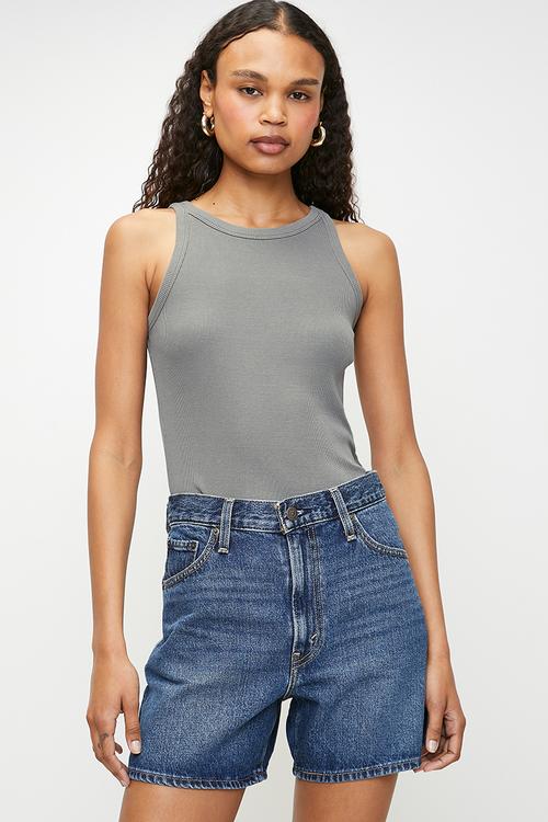 Cinch mid-thigh short - cookie crunch