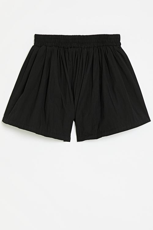 Flared shorts - black