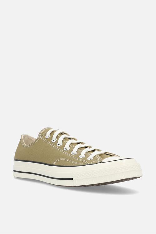 CHUCK 70