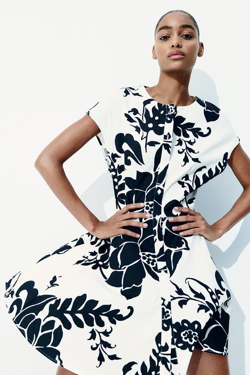 Button-front cotton dress - white patterned