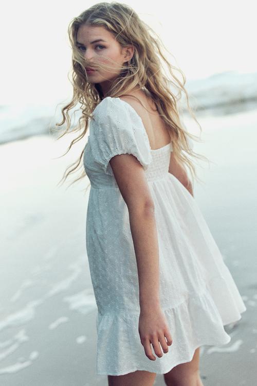 Puff-sleeved dress - cream broderie anglaise