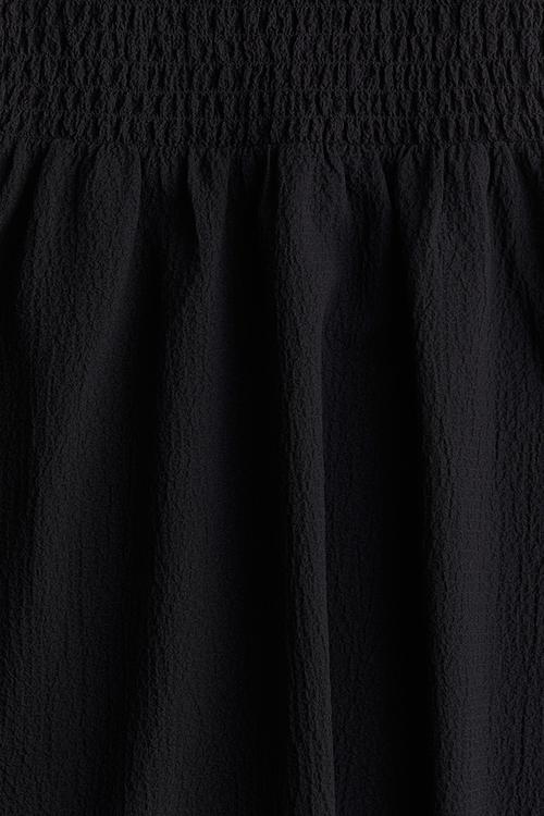 Tie-strap smocked dress - black