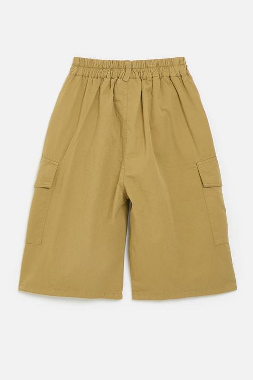 Multi pocketed cargo shorts - husk brown