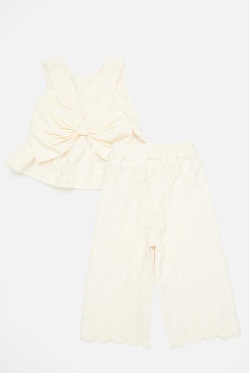 Textured peplum top with bow feature & scallop hem pants - off white