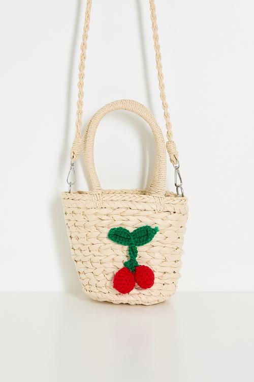 Woven basket-style bag with knitted cherries - barley white