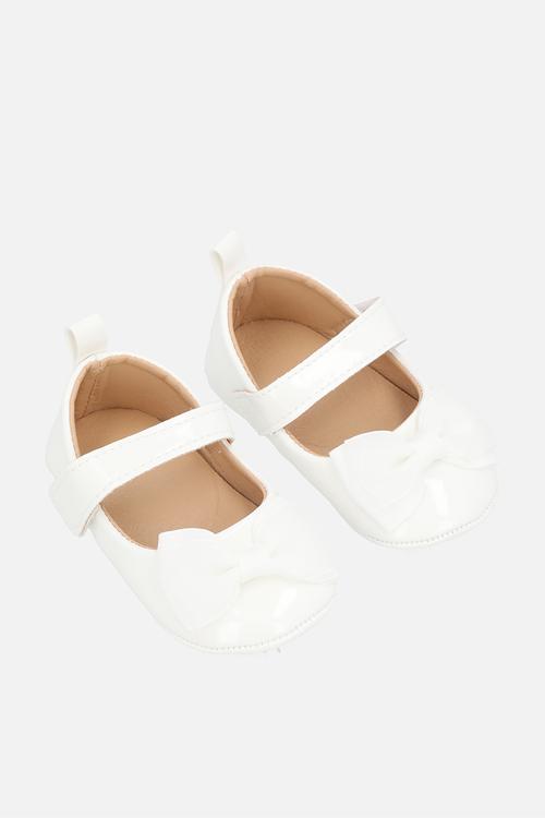 Bow décor pumps - white