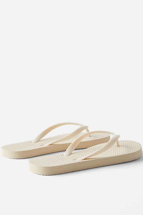 Round toe flip flop - ecru