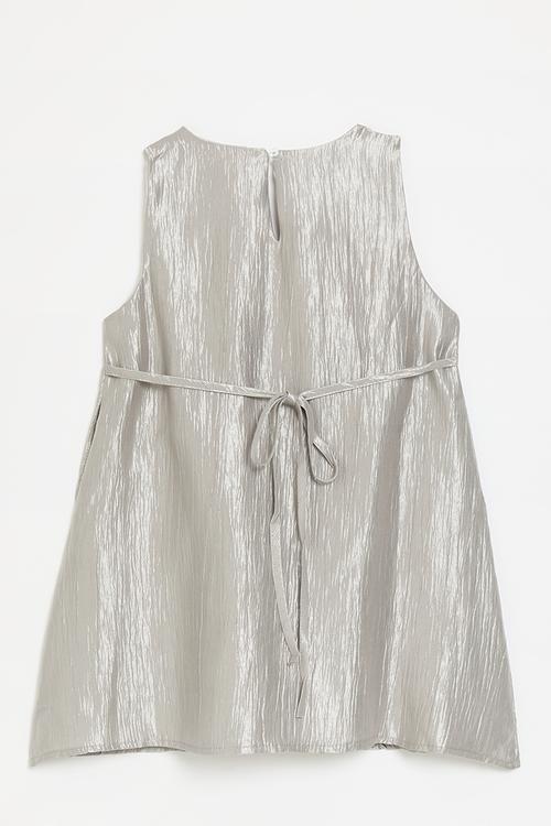 Metallic shift dress with asymmetric twist knot - silver