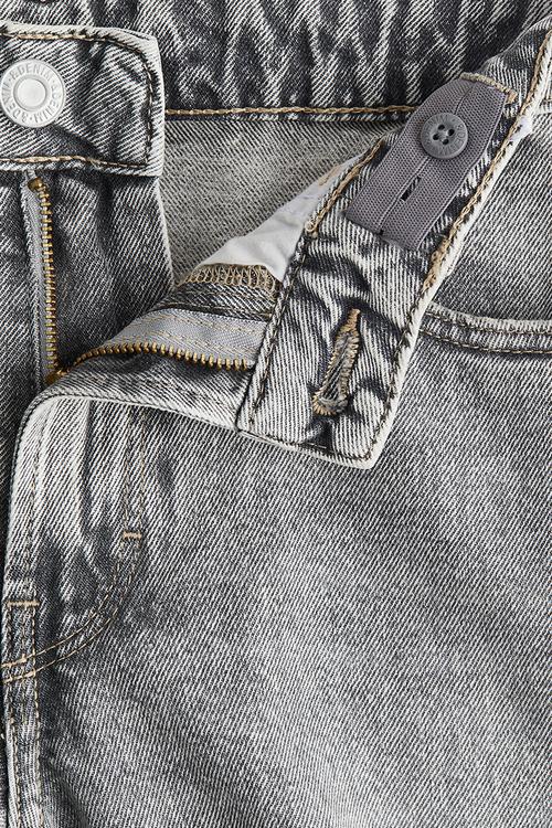 Loose-fit denim shorts - light denim grey