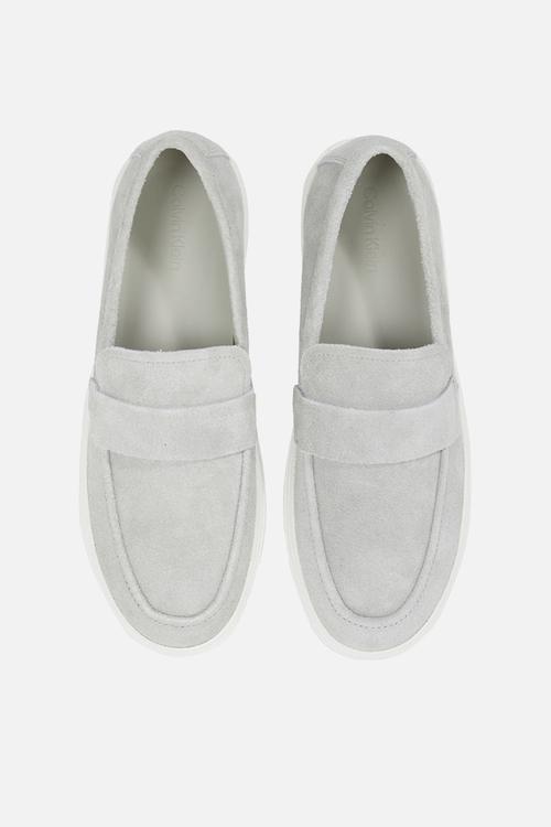 MOCCASIN SUE UNLINED- Moon Struck