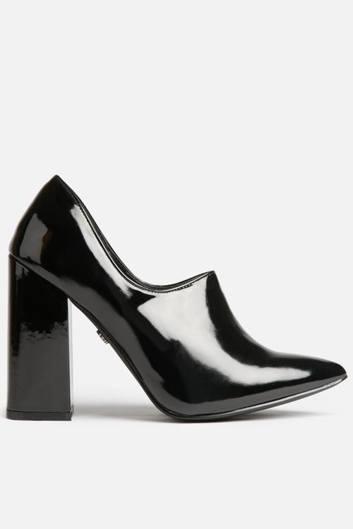 Arlette Heel