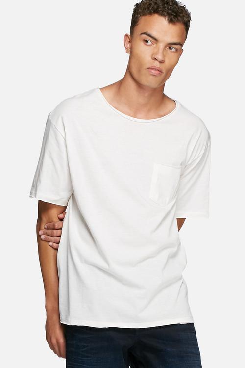 Boat tee
