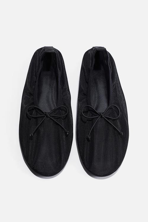 Mesh ballet pumps - black