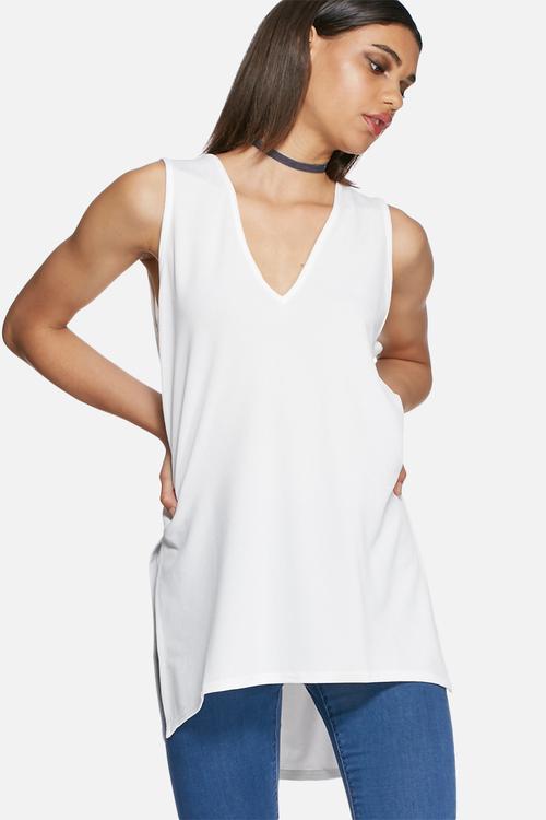 Carah V-neck tunic
