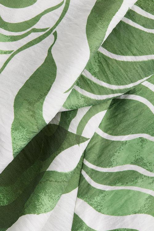A-line maxi dress - white/green patterned