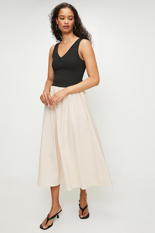 Colourblocked fit and flare dress - Black Cream