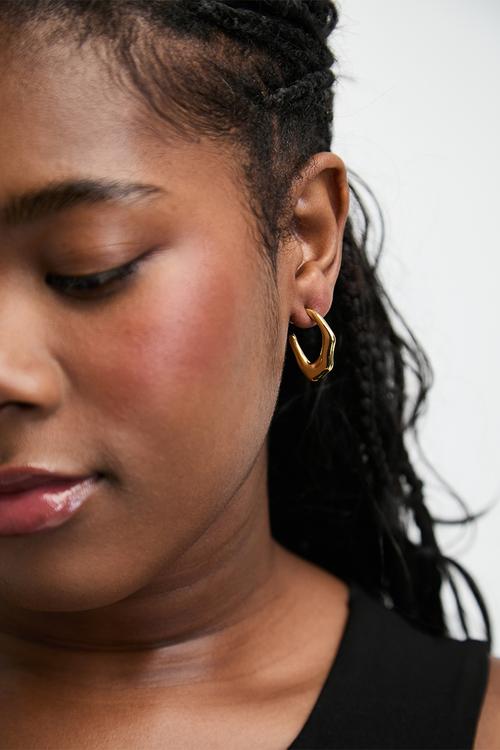 Organic style hoop earrings - gold