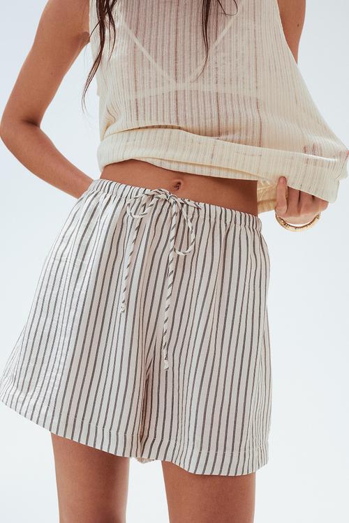 Drawstring shorts - cream striped