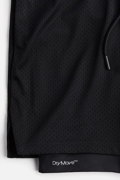 Mid-length 2-in-1 sports shorts with drymove™ - black