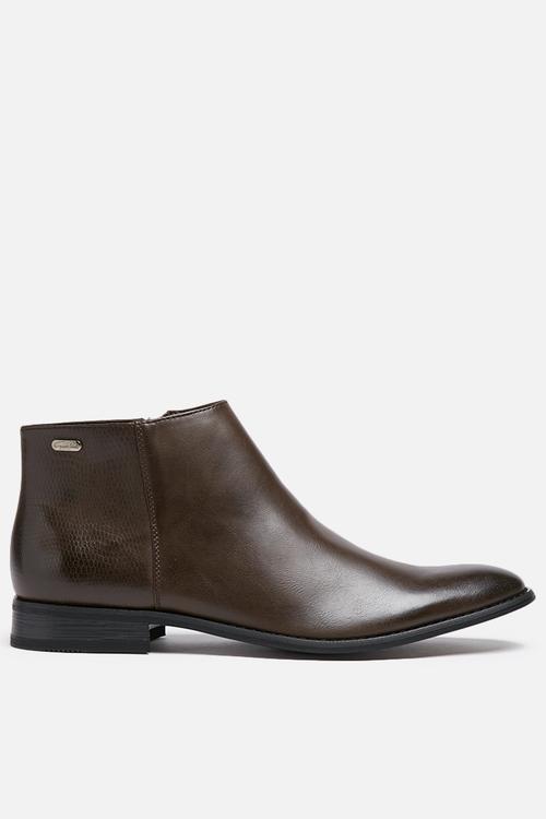 Formal zip up boot