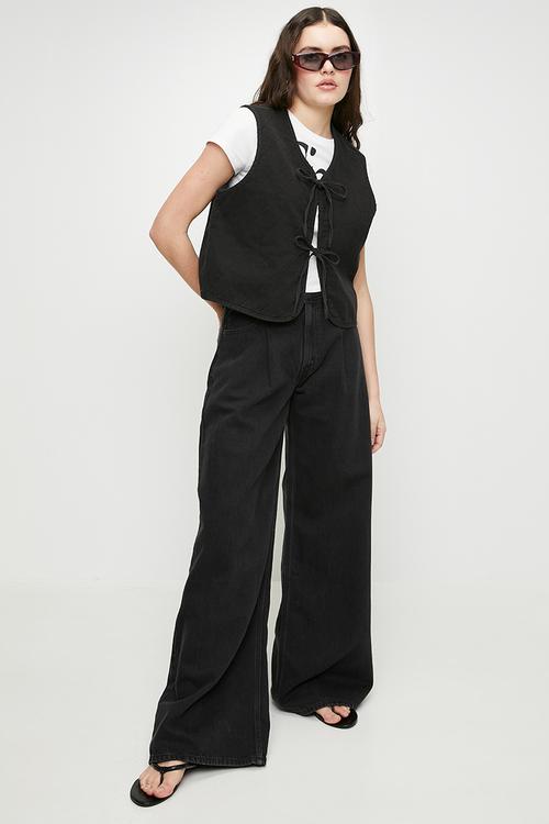 Quilted twill vest - black